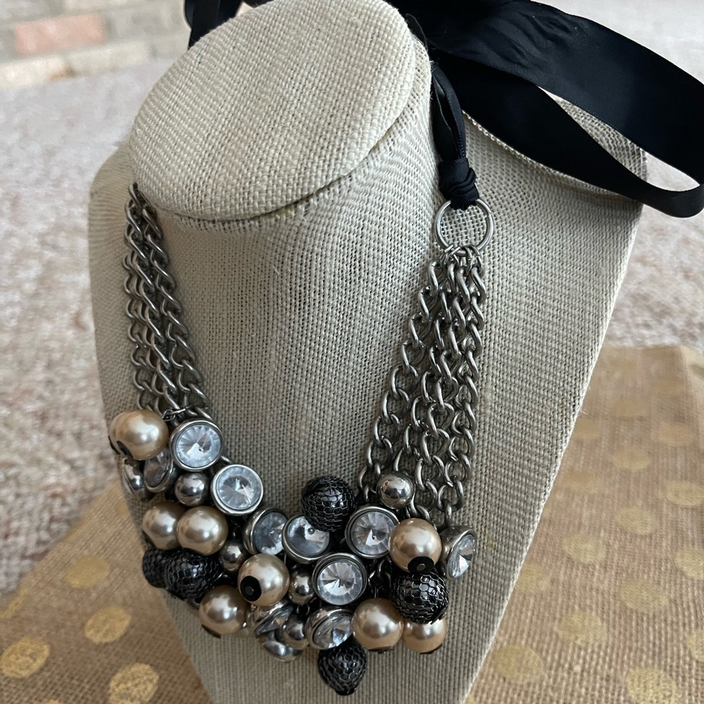Express Necklace